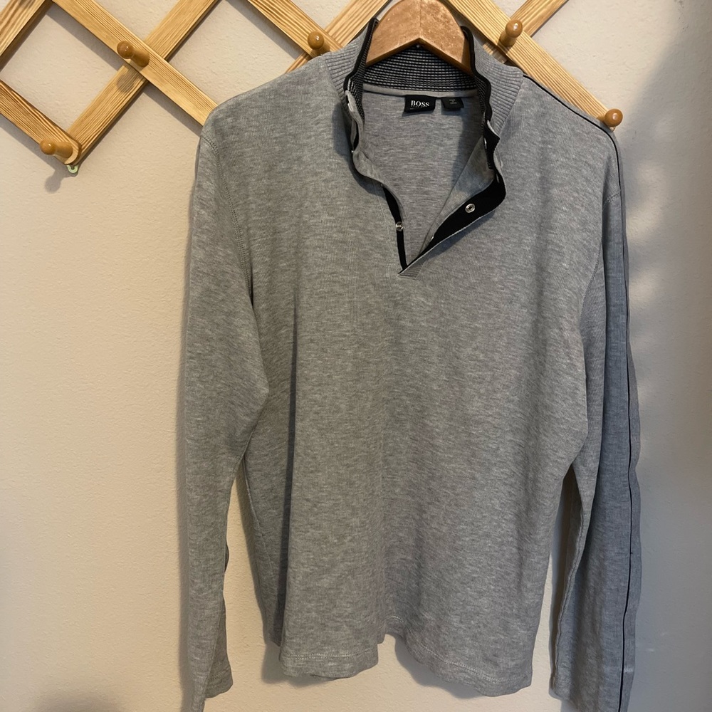 Men’s large BOSS sweater